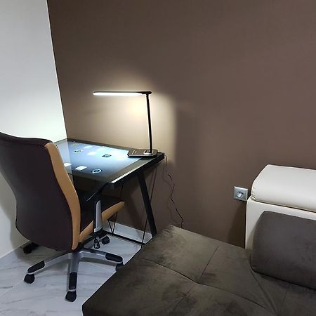 Apartamento Route 77 Tesalónica Exterior foto
