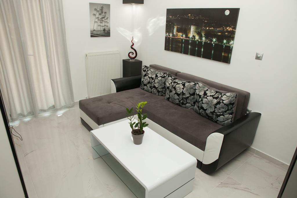 Apartamento Route 77 Tesalónica Exterior foto
